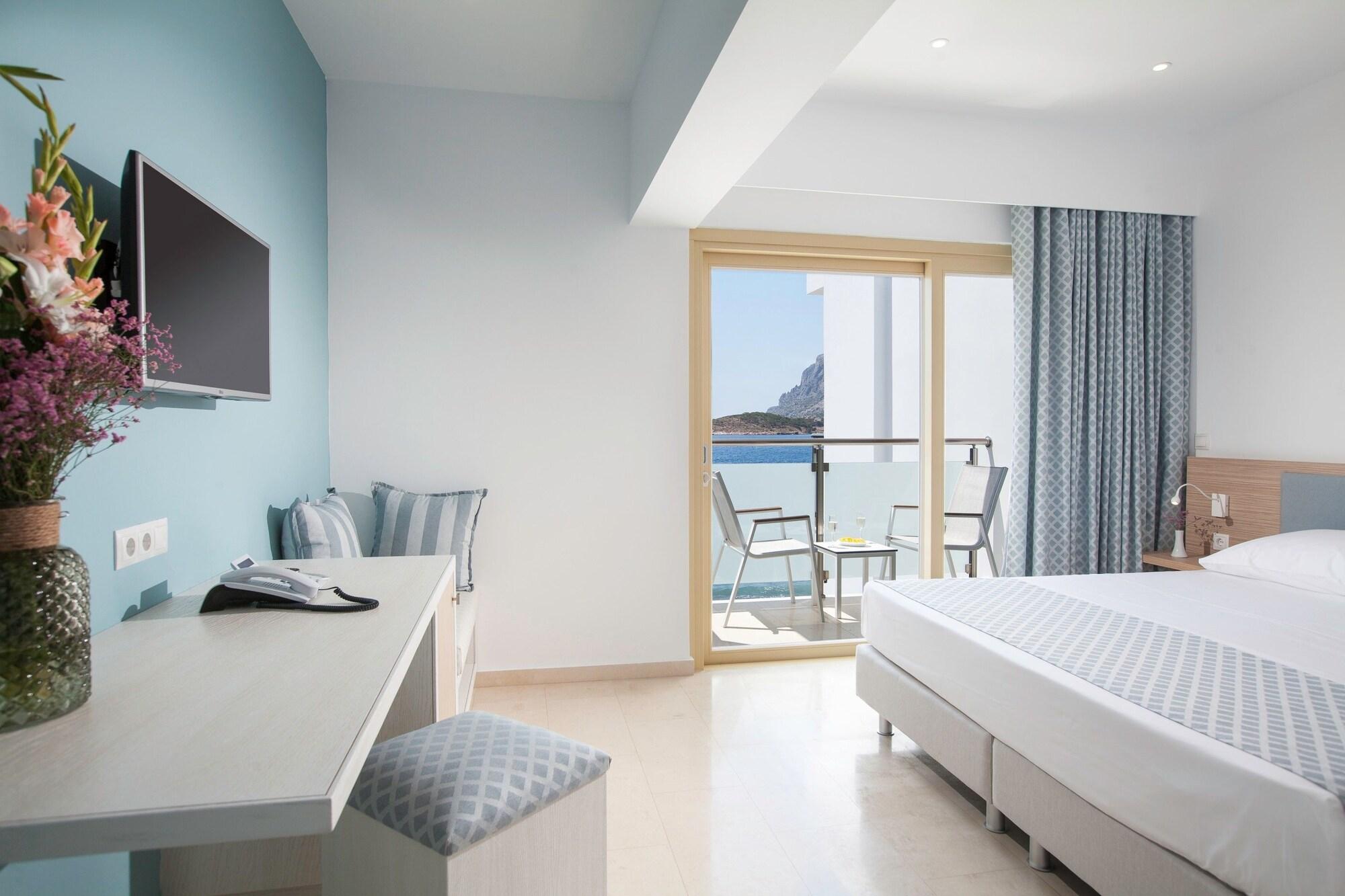 Zephyros Hotel Myrties Eksteriør bilde
